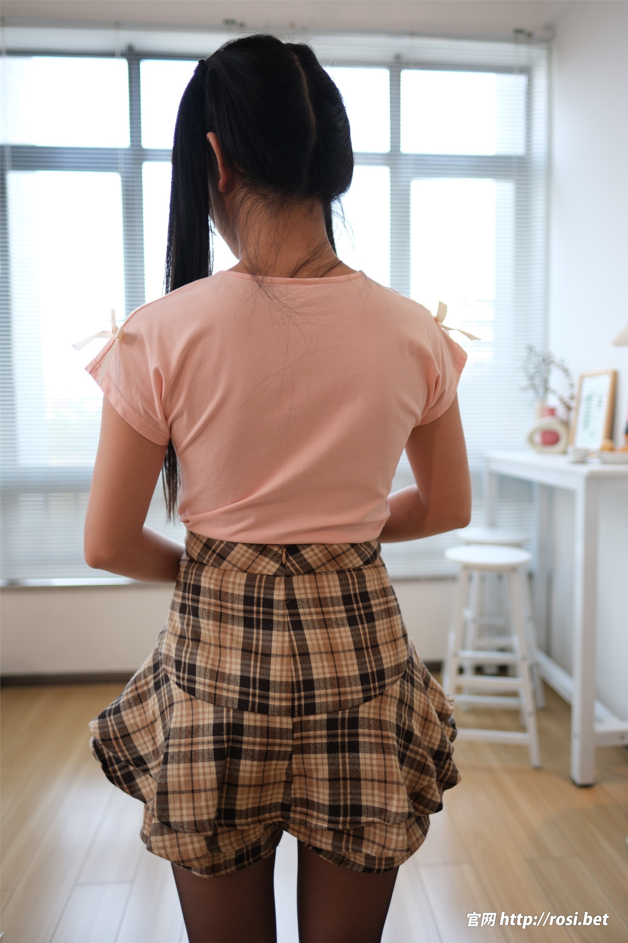 ROSI写真 2024.04.25 NO.4525